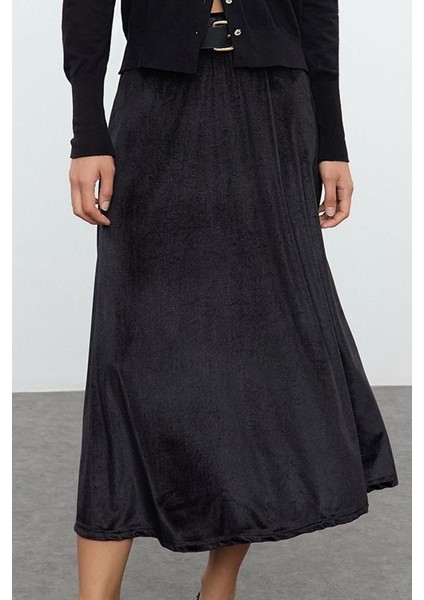Modern Tarz Astarsız Örme Midi Boy Kadife Beli Lastikli Kloş Midi Etek