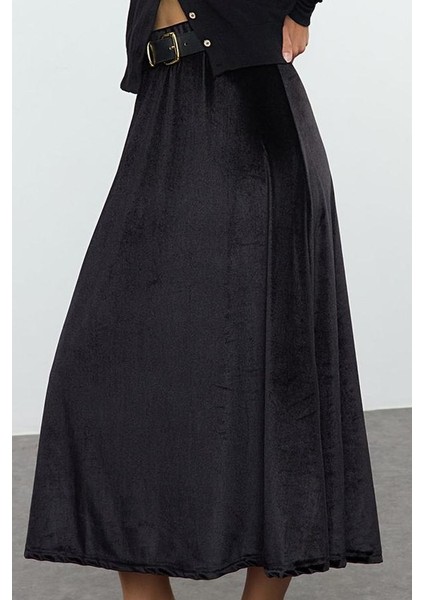 Modern Tarz Astarsız Örme Midi Boy Kadife Beli Lastikli Kloş Midi Etek modelleri