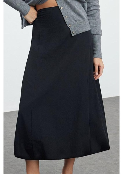 Modern Tarz Astarsız Dokuma Maxi Boy Basic Etek Ucu Balon Maxi Boy Dokuma Etek