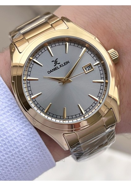 Takvimli Kadran 30 mt Suya Dayanıklı 2 Yıl Garantili Erkek Kol Saati FDK.13831.F4