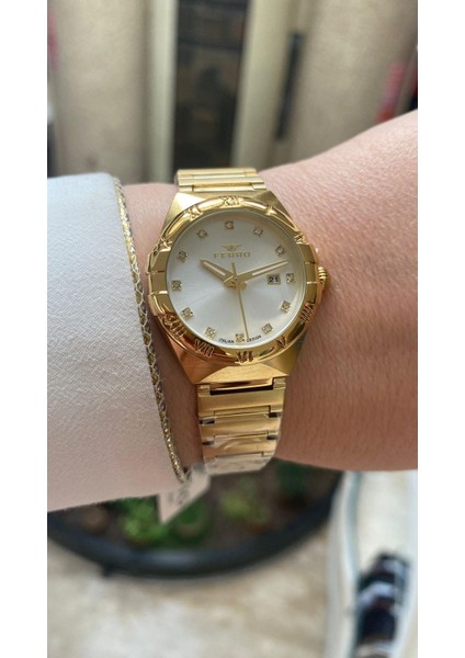 Quartz Çelik Altın Rengi 32 mm Kelebek Kilitli Kadın Kol Saati