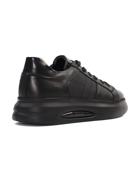 Erkek Siyah Bağcıklı Kalın Tabanlı Deri Sneaker
