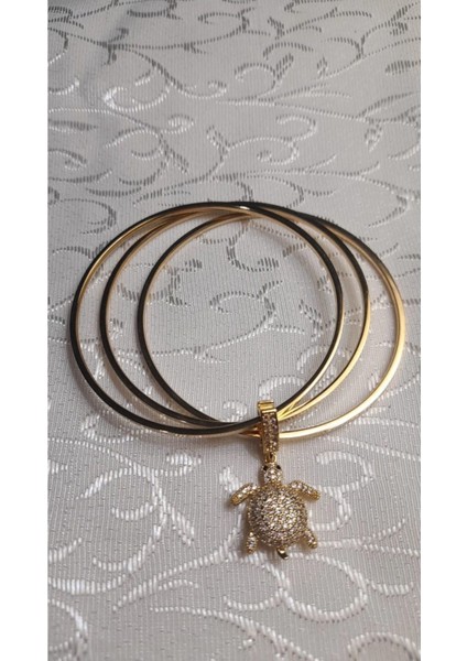 Taşlı Caretta Charmlı 3lü Gold Çelik Ajda Bilezik