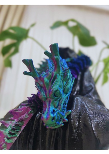 Zincir Dragon Figürü