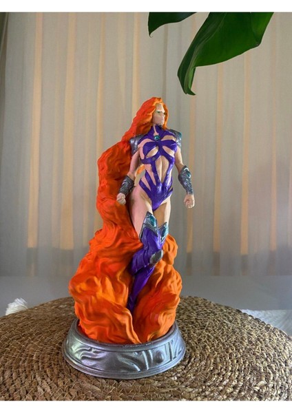 Starfire Diorama Heykeli