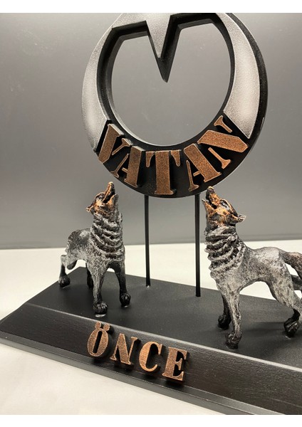 Önce Vatan Temalı Uluyan Kurtlar Biblo fiyatları