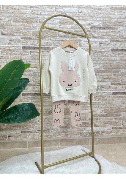 Karekterli Kız Çocuk Takım modelleri