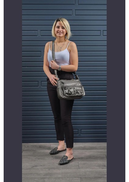 101 Yerli Yıkama Deri Kadın Çapraz Çanta fiyatları