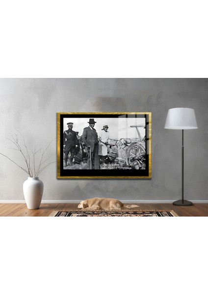 Yapay Zeka ile Yenilenmiş Atatürk Fotoğrafları Siyah Beyaz Cam Tablo, 3D Dekoratif Baskı 52 fiyatları