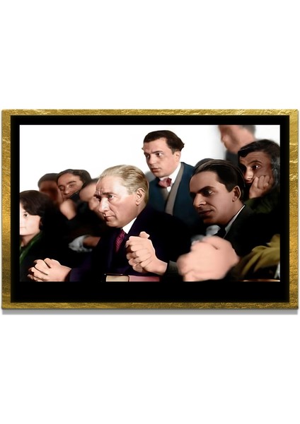 Yapay Zeka ile Yenilenmiş Atatürk Fotoğrafları Siyah Beyaz Cam Tablo, 3D Dekoratif Baskı 492