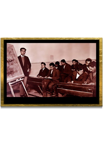 Yapay Zeka ile Yenilenmiş Atatürk Fotoğrafları Siyah Beyaz Cam Tablo, 3D Dekoratif Baskı 693