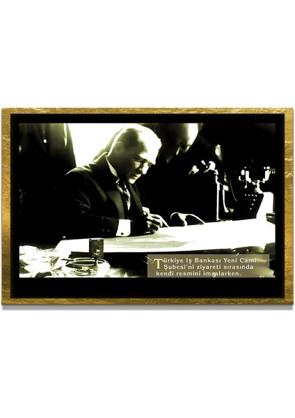 Yapay Zeka ile Yenilenmiş Atatürk Fotoğrafları Siyah Beyaz Cam Tablo, 3D Dekoratif Baskı 498