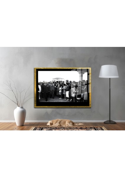 Yapay Zeka ile Yenilenmiş Atatürk Fotoğrafları Siyah Beyaz Cam Tablo, 3D Dekoratif Baskı 21