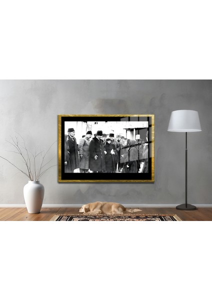 Yapay Zeka ile Yenilenmiş Atatürk Fotoğrafları Siyah Beyaz Cam Tablo, 3D Dekoratif Baskı 217