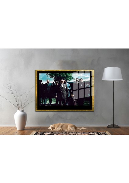 Yapay Zeka ile Yenilenmiş Atatürk Fotoğrafları Siyah Beyaz Cam Tablo, 3D Dekoratif Baskı 474