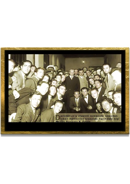 Yapay Zeka ile Yenilenmiş Atatürk Fotoğrafları Siyah Beyaz Cam Tablo, 3D Dekoratif Baskı 514