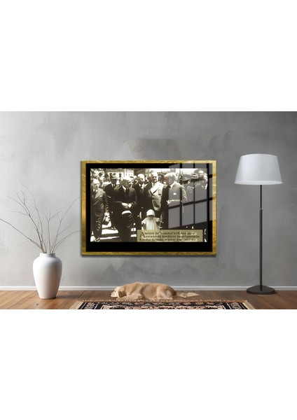 Yapay Zeka ile Yenilenmiş Atatürk Fotoğrafları Siyah Beyaz Cam Tablo, 3D Dekoratif Baskı 604 fiyatları