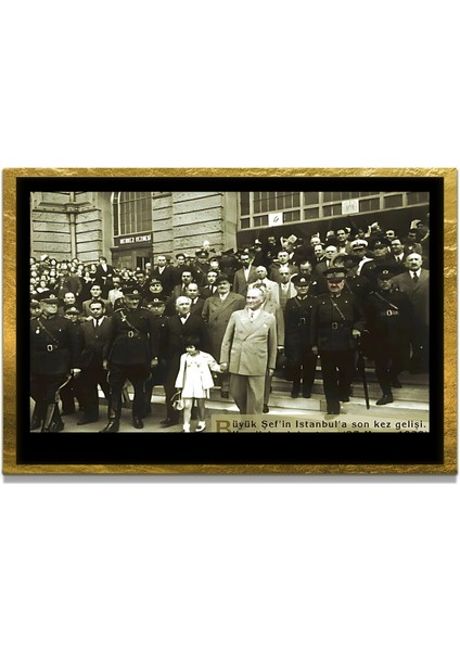 Yapay Zeka ile Yenilenmiş Atatürk Fotoğrafları Siyah Beyaz Cam Tablo, 3D Dekoratif Baskı 596