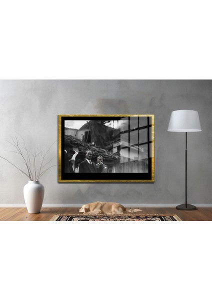 Yapay Zeka ile Yenilenmiş Atatürk Fotoğrafları Siyah Beyaz Cam Tablo, 3D Dekoratif Baskı 11