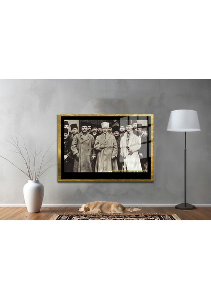 Yapay Zeka ile Yenilenmiş Atatürk Fotoğrafları Siyah Beyaz Cam Tablo, 3D Dekoratif Baskı 674