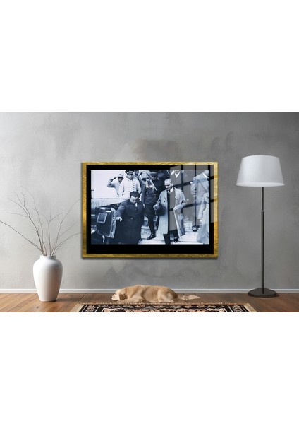 Yapay Zeka ile Yenilenmiş Atatürk Fotoğrafları Siyah Beyaz Cam Tablo, 3D Dekoratif Baskı 352 fiyatları