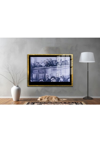 Yapay Zeka ile Yenilenmiş Atatürk Fotoğrafları Siyah Beyaz Cam Tablo, 3D Dekoratif Baskı 134 fiyatları