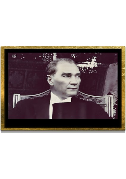 Yapay Zeka ile Yenilenmiş Atatürk Fotoğrafları Siyah Beyaz Cam Tablo, 3D Dekoratif Baskı 198
