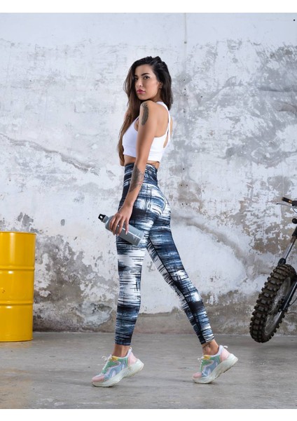 Indigo ve Beyaz Desenli Spor Tayt fırsatları