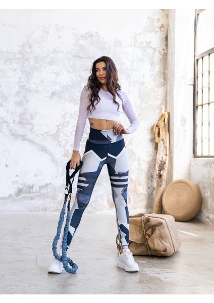Siyah Beyaz Gri Geometrik Desenli Spor Tayt modelleri