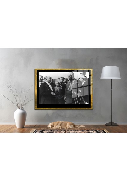 Yapay Zeka ile Yenilenmiş Atatürk Fotoğrafları Siyah Beyaz Cam Tablo, 3D Dekoratif Baskı 653