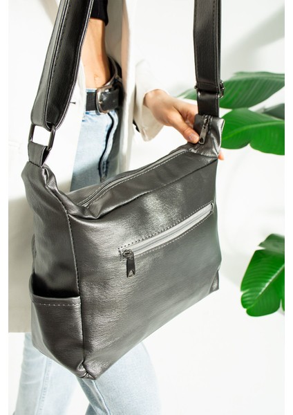 101 Yerli Yıkama Deri Kadın Çapraz Çanta modelleri