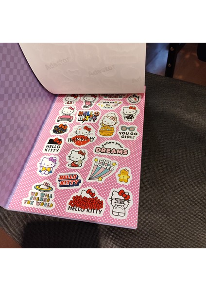 Sanrio Kuromi Hello Kitty Sticker Albümü 16 Sayfa