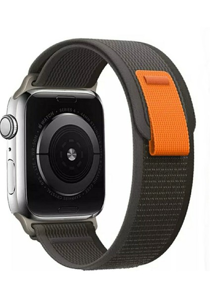 Apple Watch Trail Loop Cırtlı Bant Kordon ( Seri 10 - 42 mm Uyumlu) Gri Siyah