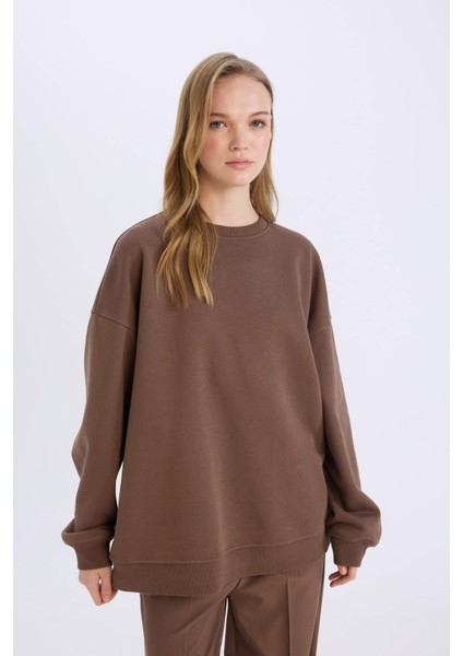 Okula Dönüş Oversize Geniş Kalıp Bisiklet Yaka Kalın Basic Düz Sweatshirt Y1346AZ24WN