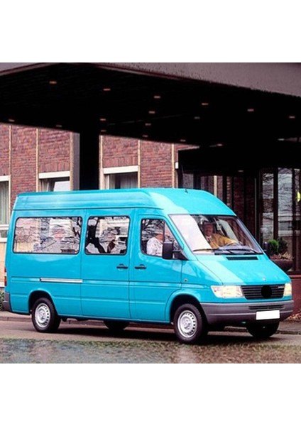 Mercedes Sprinter 1995-2006 Sağ Ön Kapı Kilit Karşılığı Demir Kama