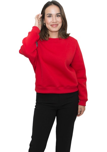 Kadın Kırmızı Yuvarlak Yaka Krop Model Oversize Şardonlu Swetshirt