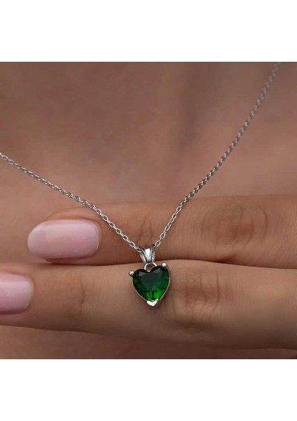 Gümüş Yeşil Taşlı Kalpli Kadın Kolye fiyatları