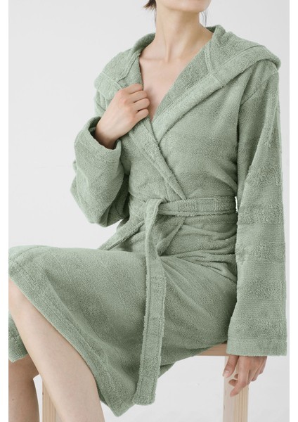 Yeşil Unisex Pamuklu Premium Bornoz, Rahat ve Şık Tasarım