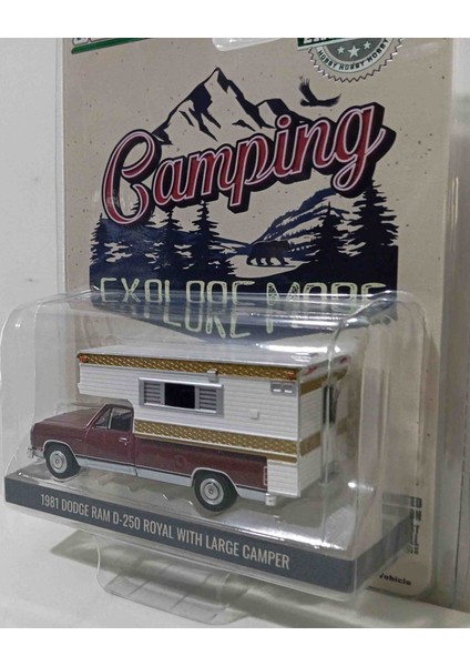 1:64 1981 Dodge Ram D250 Royal With Large Camper