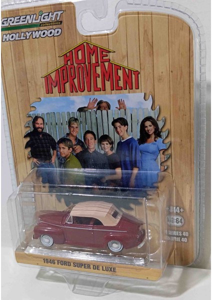 1:64 Ölçek 1946 Ford Super De Luxe