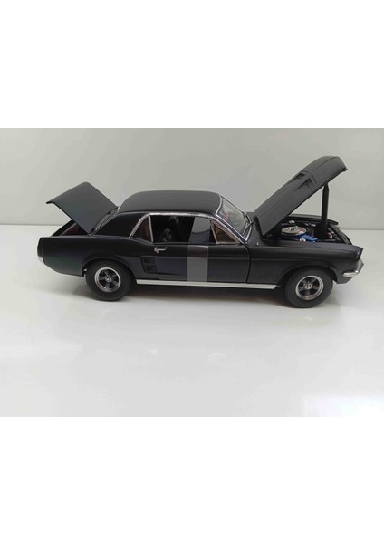 1:18 Creed 1967 Mat Ford Coupe Mstang ( Diecast Metal Araba