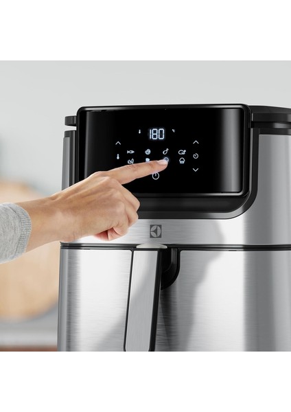 Yeni Seri (2025) Explore 6 Paslanmaz Çelik Airfryer 8 Programlı Dokunmatik LCD Ekranlı 7 L Sepet Kapasiteli, 1800W