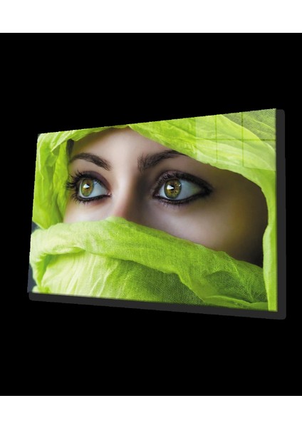 Teknoo- Yeşil Başörtülü Kadın Green Hijab