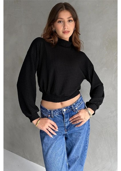 Kadın Dik Yaka Yarasa Kol Dokulu Crop Bluz fiyatları