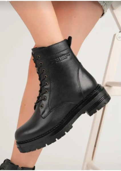 Deri Kadın Günlük Postal Bot modelleri