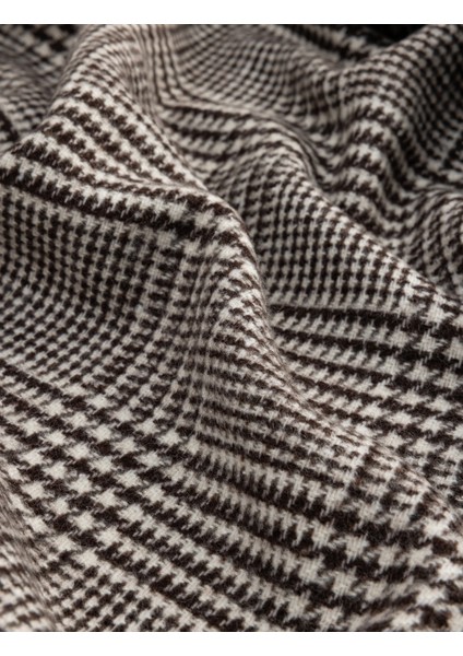 Ekoseli Püsküllü Uzun Atkı modelleri