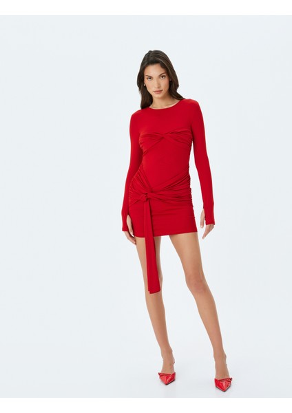 Büzgü Detaylı Uzun Kollu Bodycon Mini Elbise