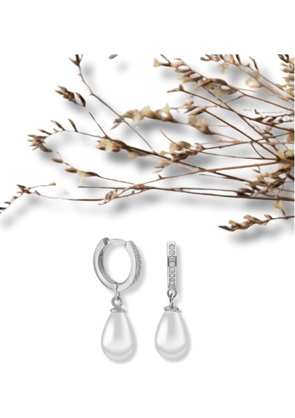 Şık ve Zarif 925 Ayar Tamtur Beyaz Inci Gümüş Küpe