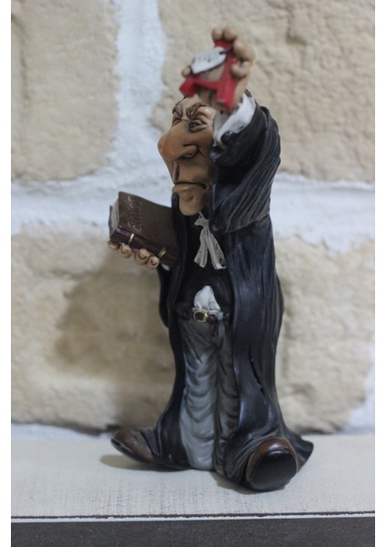 Cübbeli Erkek Avukat Figürlü Dekoratif Biblo 18cm