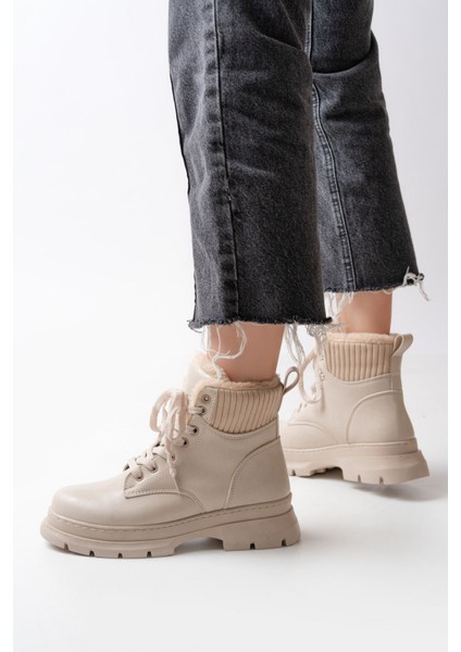 ASM-080 Bej Bağcıklı Günlük Kadın Bot modelleri